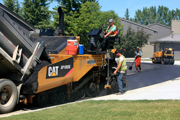 Best Driveway Paving Near Me  in Swisher, IA